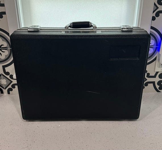 Vintage Platt Hard shell And Thermoplastic Briefcase Luggage