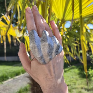 Silver Palm Bracelet Right Hand, Hand Harness Statement Jewelry, Futuristic Techno Style, Sculptural Adjustable Hand Jewelry