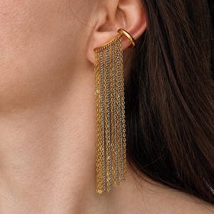 Gold Chain Ear Cuff Right Ear, Statement Tassel Ear Cuff No Piercing, Long Chain Earring, Futuristic Ear Wrap, 18K Gold Plated