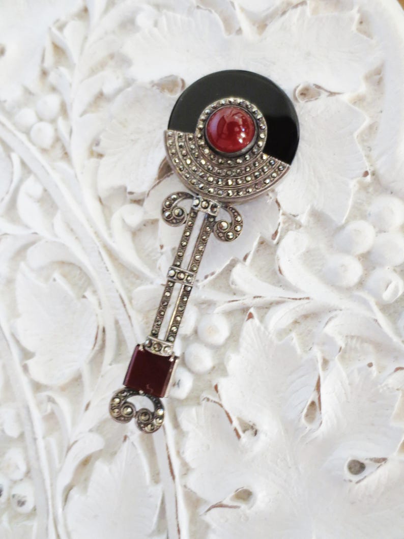 Vintage Silver shops Marcasite Brooch Art Deco 835 Black Carnelian Long Pin