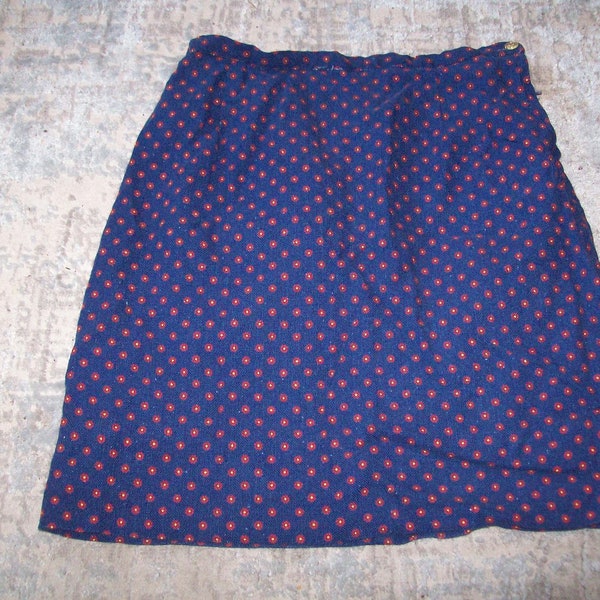 Vintage 60s 70s Blue Skirt with Red Daisy Flower Print Womens Skirt Mod Flower Power Rockabilly Marcia Brady Bunch Skirt