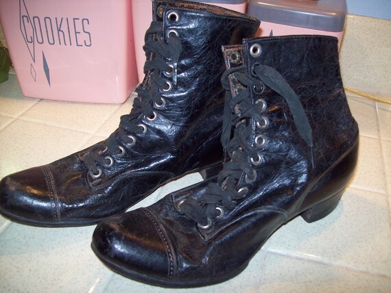 Antique Vintage 20s 30s Black Leather Lace Up Ankl
