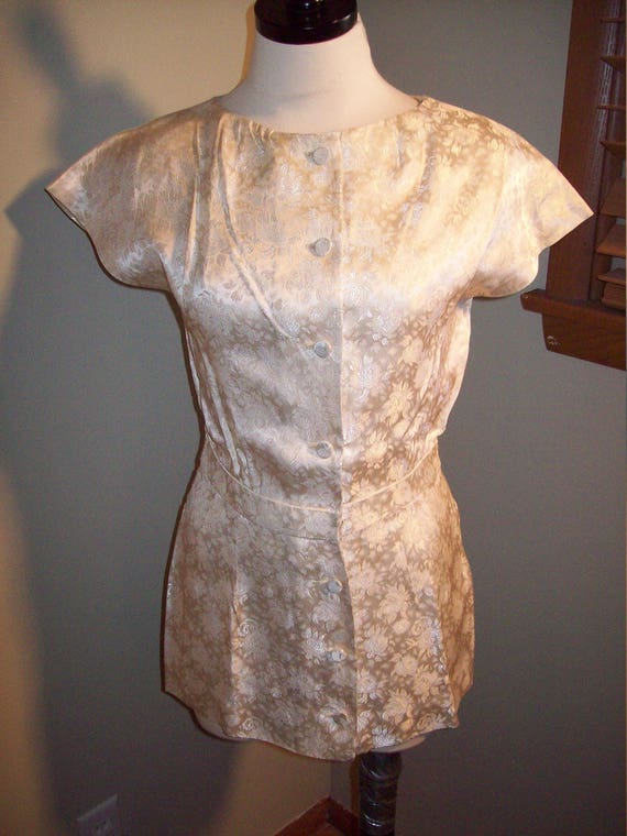 Vintage 60s White Brocade Fabric Pin Up Girl Mini