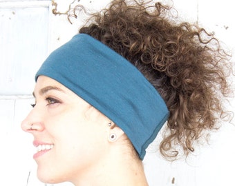 Making a Twisted Headband Ear Warmer with Premier Spun Colors Yarn