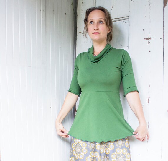 リリアントップ - オーガニックコットンブレンド - 半袖ミニカウル  