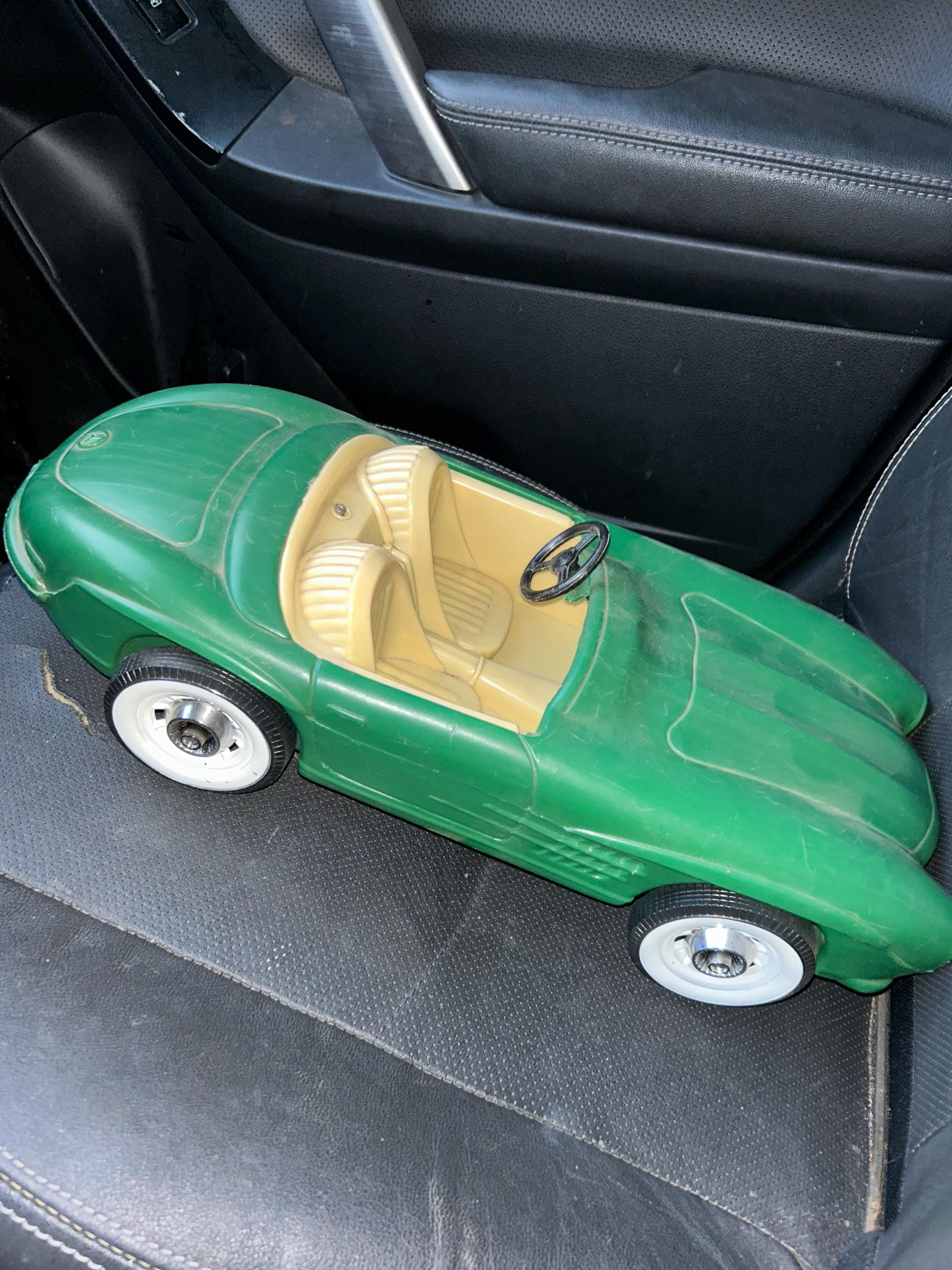 1960's Barbie Car
