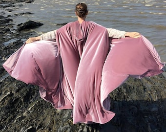 FULL CIRCLE Dusty pink velvet cloak - Custom Length