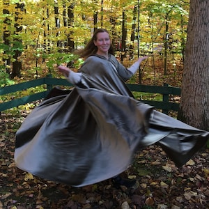 FULL CIRCLE Olive green velvet cloak - Custom Length