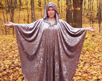 Silver grey crushed velvet cloak - Accessible hands - custom length