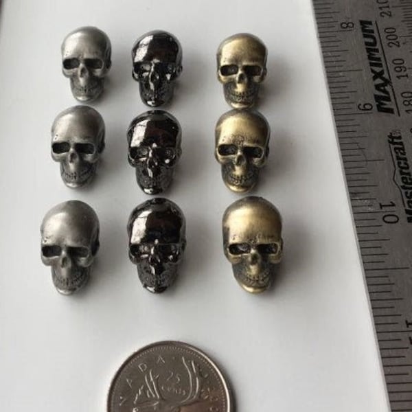 Skull button - silver - pale brass - black gunmetal - per unit
