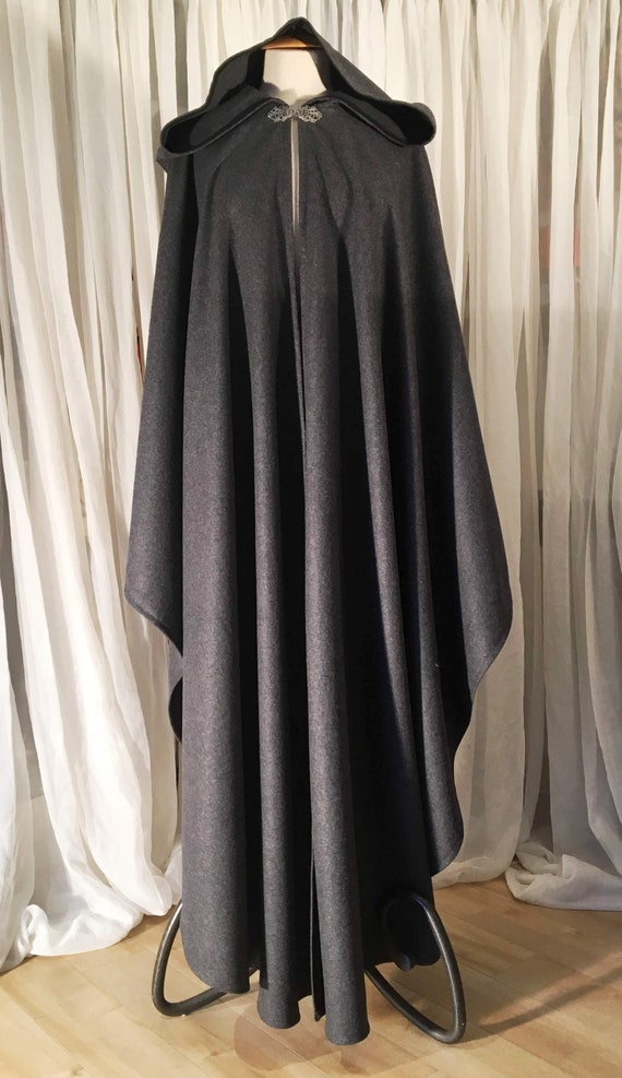 Gray Wool Custom Suit - Hangrr
