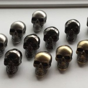 Skull button silver pale brass black gunmetal per unit image 3