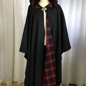 Black WOOL cloak with plaid lining Accessible hands custom length image 8