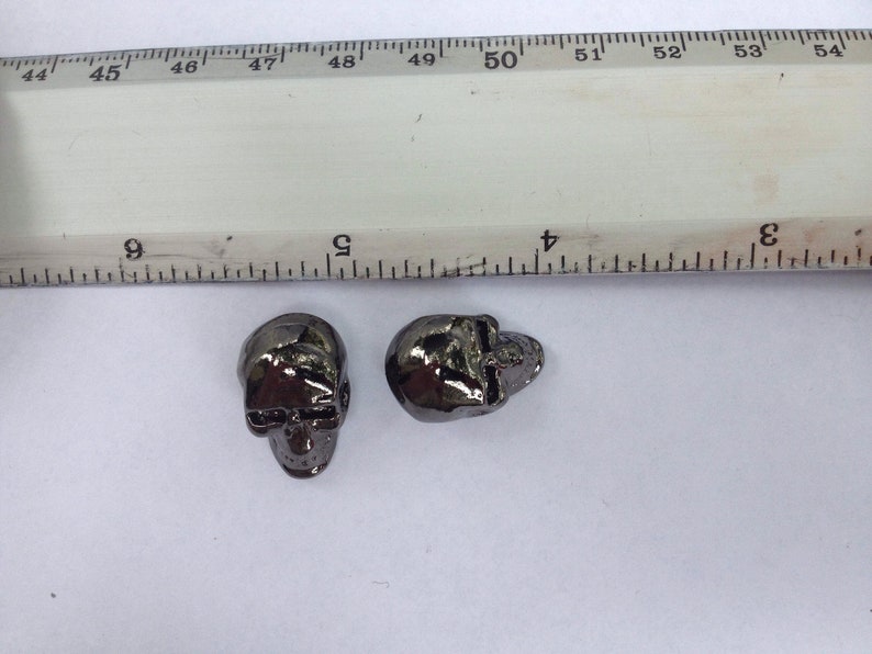 Skull button silver pale brass black gunmetal per unit image 5