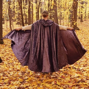 FULL CIRCLE Mauve lavender crushed velvet cloak - Custom Length