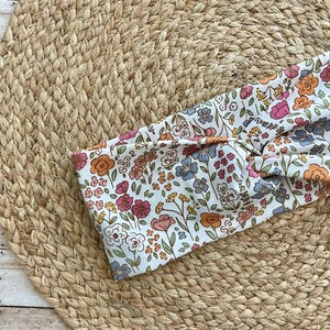 Soft knit stretch headband for women, Twist headband, wildflower