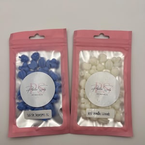 Long Lasting Scented Wax Melts: Custom Style & Scent. 1oz Bag