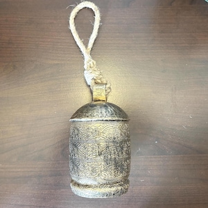 Rustic Antique CowBell with Rope – Vintage Brass & Tin Door Bell – Handmade Farmhouse Decor, Wall Hanging, Gold Painted Iron Bell