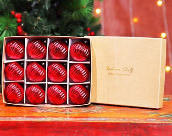 RED Christmas Ornaments, Tree Decorations, Baubles, glass baubles,  Tree Decoration,  Set of 12, Christmas baubles, vintage ornaments