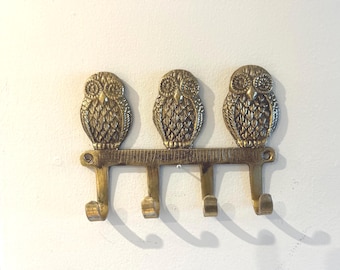 Rustic Owl Wall Hook: Antique Gold Iron Coat Hanger