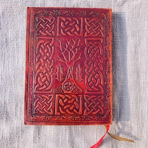 Handgemachtes Lederbuch mit Baum des Lebens | Keltisches Tagebuch | Vintage Notizbuch | Geschenk für Männer Frauen | Linierte Seiten | Boho-Buch