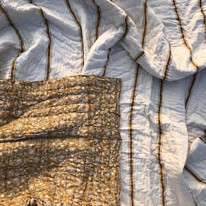 Indiskt quilt, handtryckt, vändbart quilttäcke, vintage boho, bomullsfilt, överkast