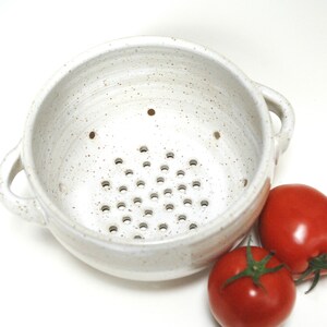 Clay Colander,Neutral Berry Bowl, white pottery, pottery sieve,ceramic strainer,clay colander,berry bowl,clay harvest bowl,kitchen ware image 9