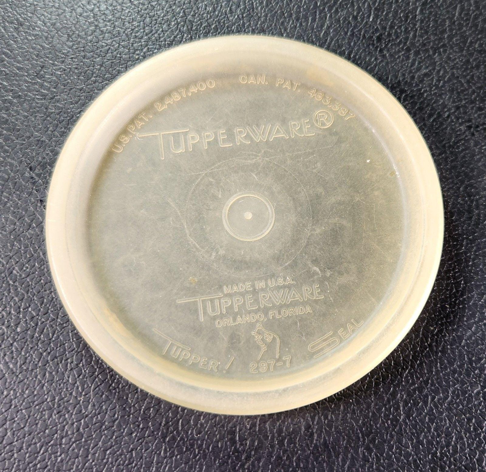Tupperware 228 - Etsy 日本