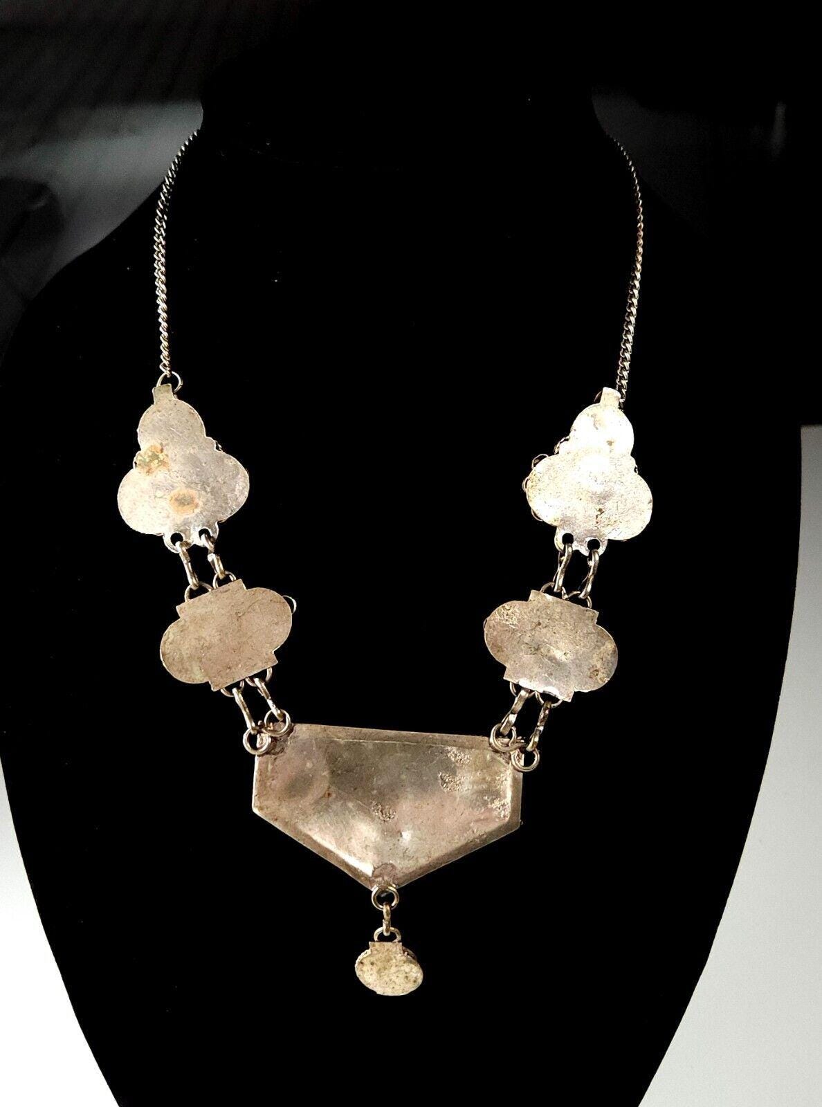 Collier Plastron Vintage Argenté - Pièces Brillantes - Bijou Ancien Années 60/70