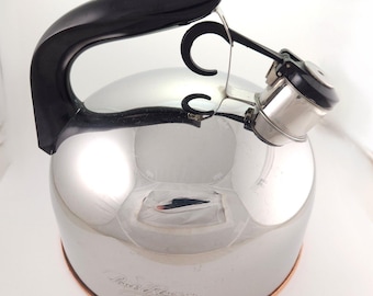 Vintage Revere Ware Paul Revere 2 Qt Whistling Tea Kettle Copper Bottom