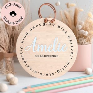 Archivo láser SVG, etiqueta de regalo para cono de caramelo, letrero de madera SVG para niños en edad escolar, etiqueta con nombre para inscripción escolar 2025, etiqueta SVG para cono de caramelo, afirmación