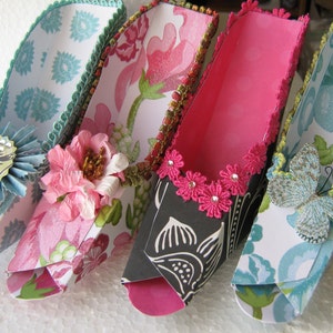 Marie Antionette inspired fancy paper shoe favor boxes, set of 10