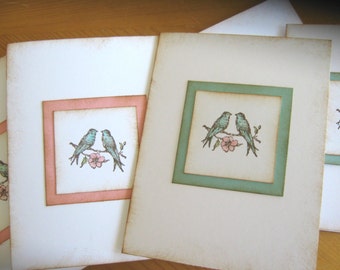 10 convites ou cartões de notas em estilo vintage shabby chic rosa e azul-turquesa com pássaros apaixonados.