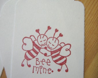 Red and white "Bee Mine" Valentine Bee gift tags