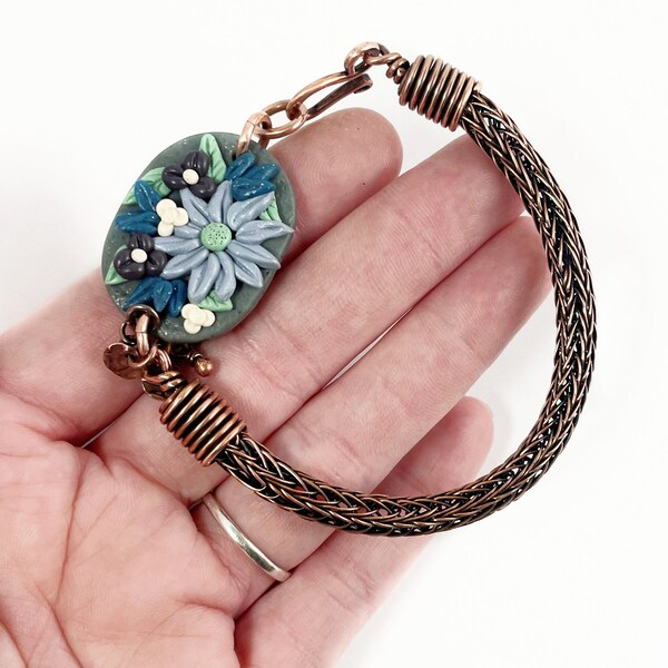Florales Gliederarmband, Wikinger-Strickarmband aus Kupfer