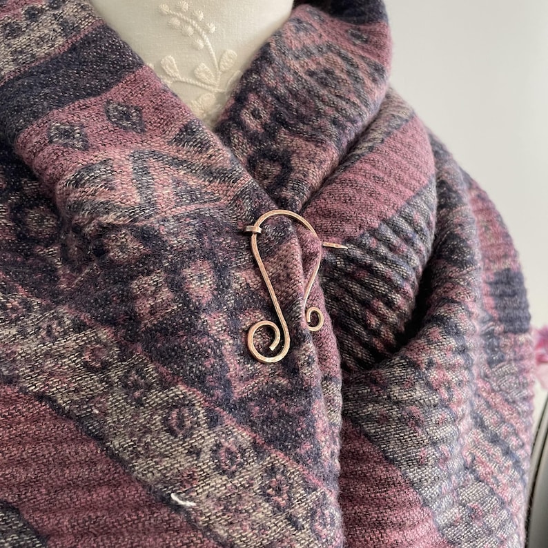 Paisley Penannular Shawl Pin, Sweater, Shawl, Pin, 3 Metal Options
