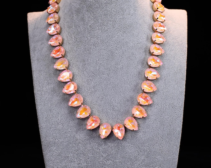 Georgian Style Wedding Austrian Mocha Pink Fluorescent Crystal Bridal Necklace Anna Wintour Inspired Bridesmaid Jewelry Gift for Mothers