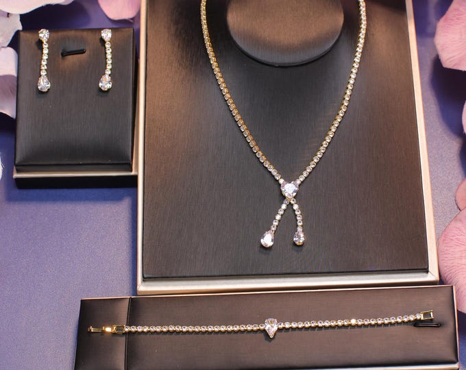Luxury Wedding Jewelry Set | Sparkling Crystal Necklace, Earrings & Bracelet for Brides and Bridesmaids