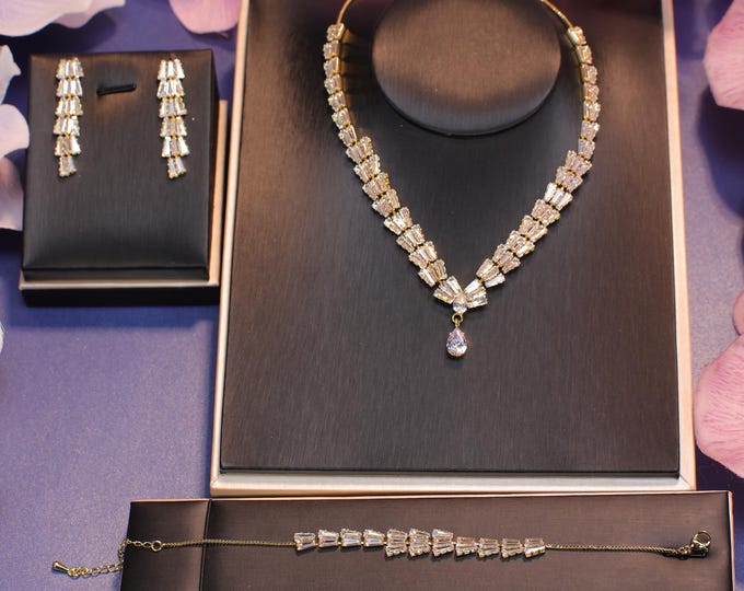 Sophisticated Bridal Jewelry Set | Crystal Necklace, Earrings, Bracelet for Weddings, Anniversaries