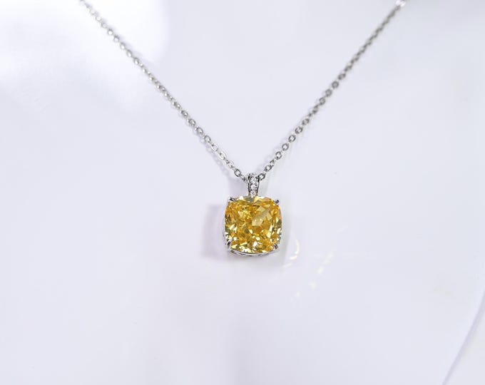 18K White Gold Platinum Necklace with Colored Diamond S925 Silver Fashion Jewelry for Holiday & Valentine's Day Gifts