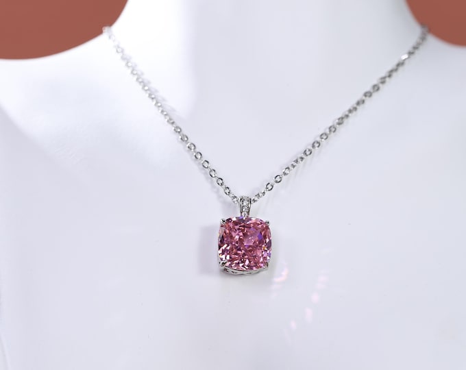 Stylish Colored Diamond Platinum Necklace S925 Silver and 18K White Gold Valentine's Day Fashion Jewelry Gift