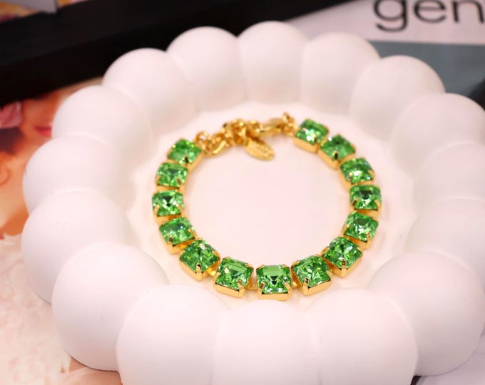 Erinite Aspen Cut Austrian Crystal Bracelet - Gold Plated Bridal Jewelry