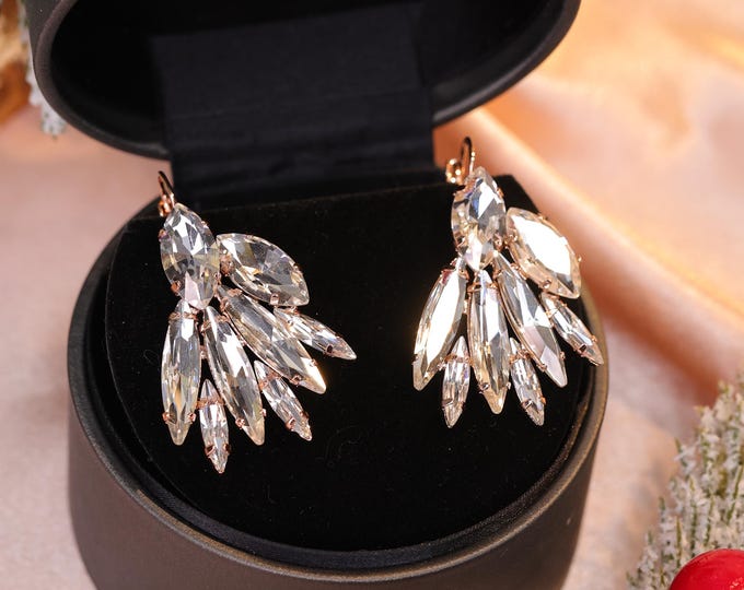 Luxury Austrian Crystal Earrings for Brides – Retro Art Deco Wedding Jewelry with Angel Wings and Personality