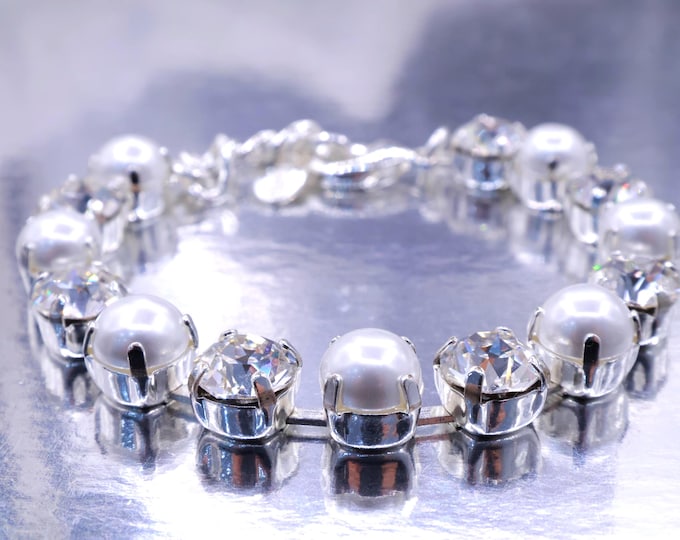Austrian Crystal Pearl Bracelet: Bridal Bridesmaid Jewelry