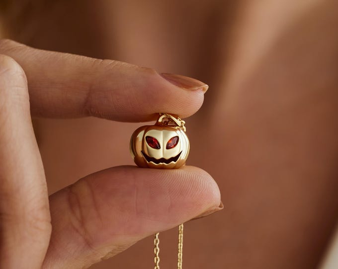Custom Birthstone Pumpkin Necklace, 18K Gold Birthstone Necklace, Personalised Necklace, 3D Pumpkin Necklace, Spooky Jewelry, Halloween Gift