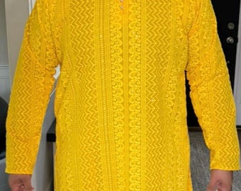 Set Kurta Chikankari in Georgette Giallo: Abito da sposa da uomo con ricamo Paisley