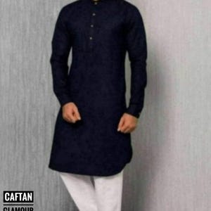 Handmade Men&#39;s Pathani Kurta Pajama Set: Solid Blue Cotton