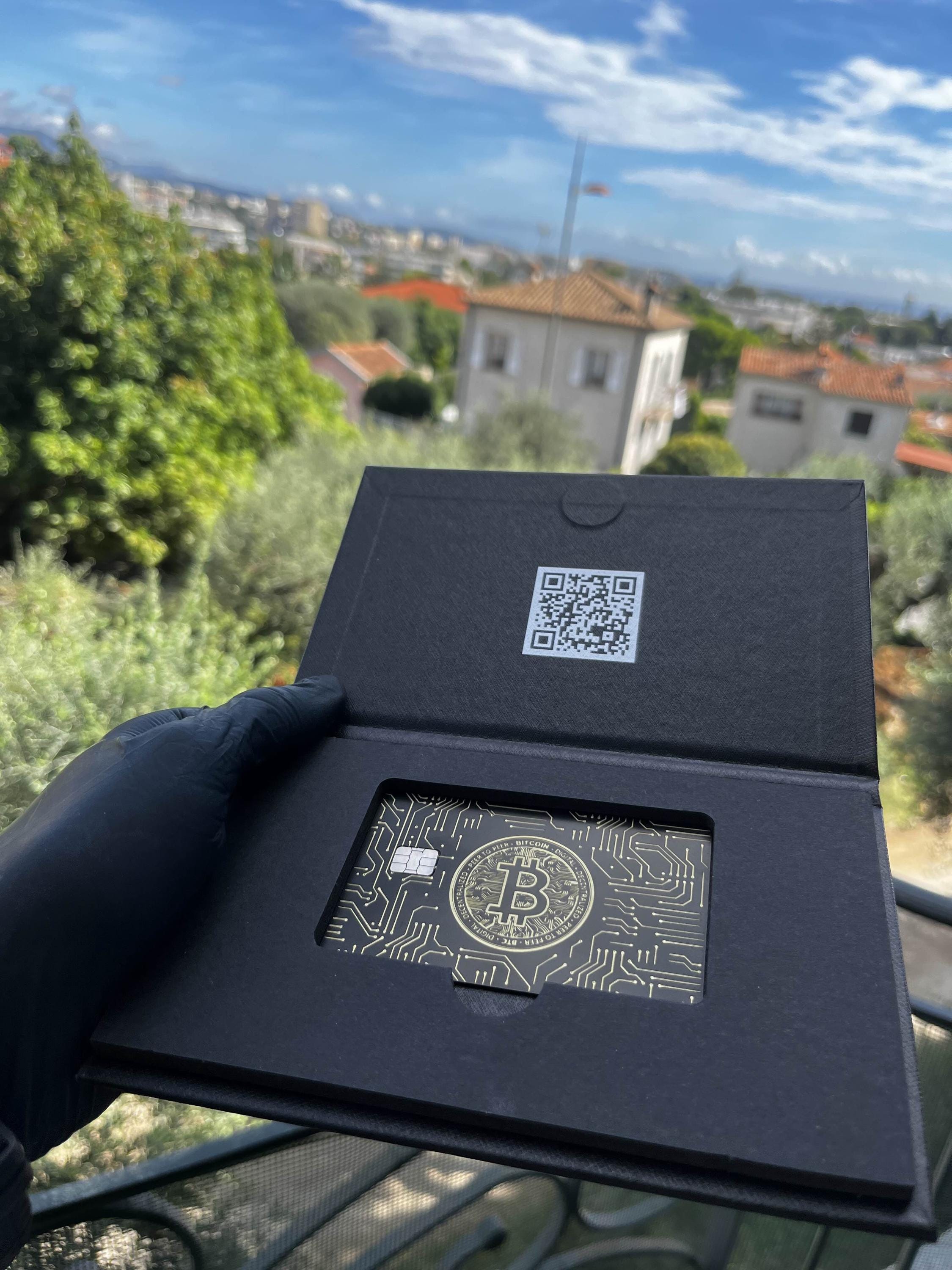 Metal Bank Card - Bitcoin and Electronic Circuits Design - Premium Crypto  Card - Etsy