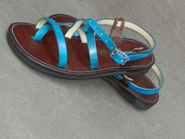 famous footwear genie sandal