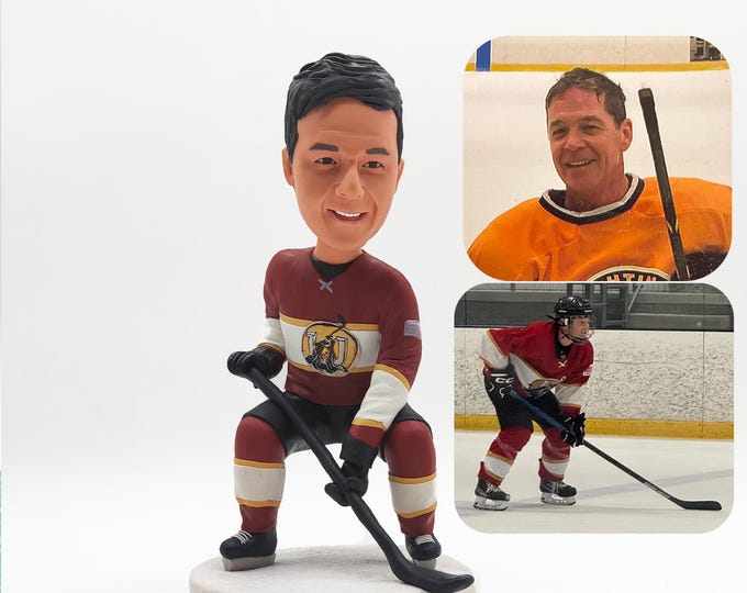 Custom Hockey bobbleheads,personalised sports figure sculptures,bobbleheads as birthday gifts,best anniversary gifts,gifts for boyfriends
